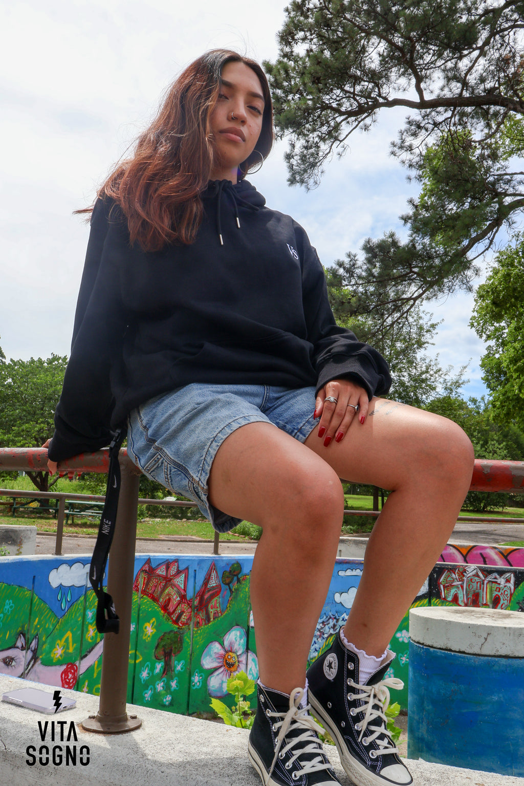 Vita & Sogno Signature Hoodie — Black